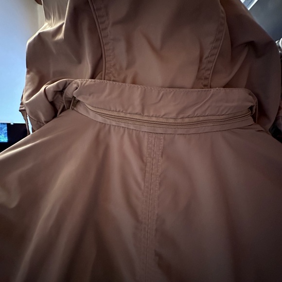 Luhta coat with detachable hood - Picture 6 of 11